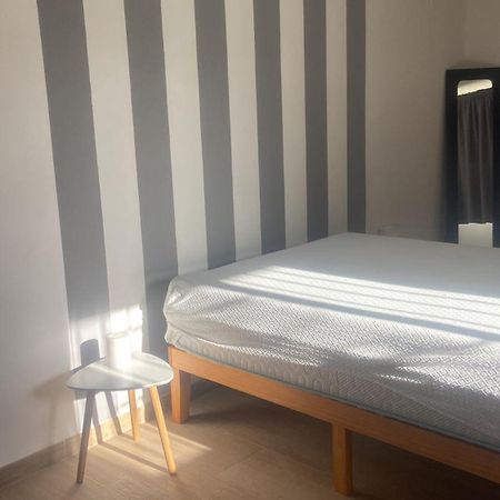 Monolocale Fronte Mare Apartman Porto Torres Kültér fotó